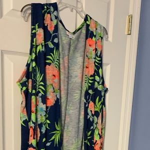EUC LuLaRoe Joy - XL